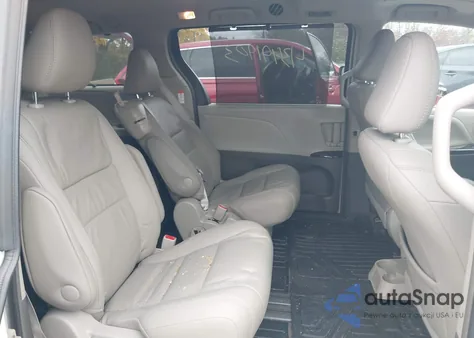 2017 Toyota Sienna Xle 8 Passenger из США, поврежденный, VIN 5TDYZ3DCXHS894645